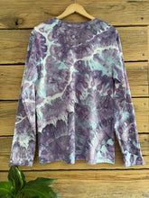 Load image into Gallery viewer, Long Sleeved Chill Tee - Size L
