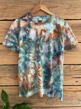 Load image into Gallery viewer, Chill Tee - Size S/M
